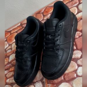 AIR FORCE 1'S...🔙🔛🔜🔝🔚❗️❗️❗️